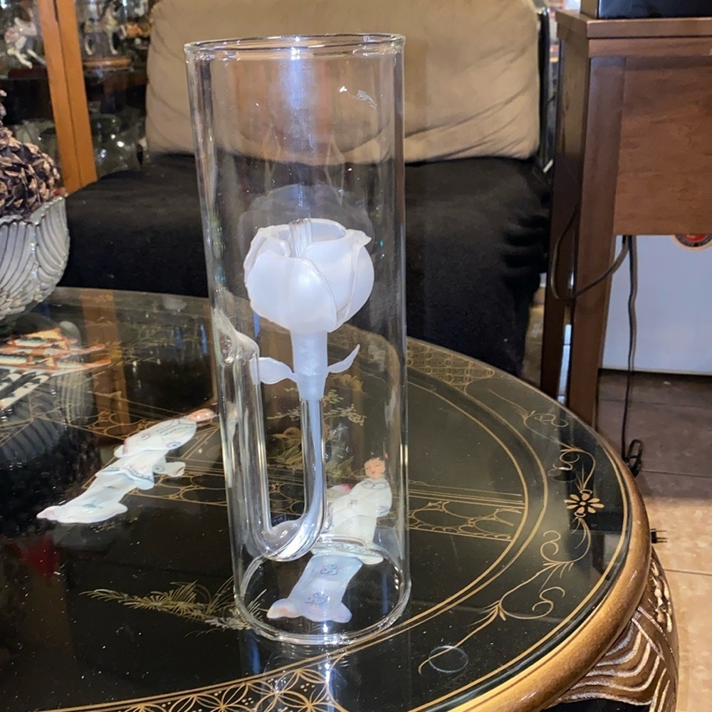 Vintage Rare find, one of a kind Wolfard oil lamp with rose center